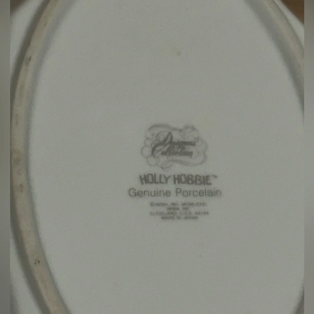 Holly Hobbie Genuine Porcelain Designer Collection Jewelry Box And Trinket Dish